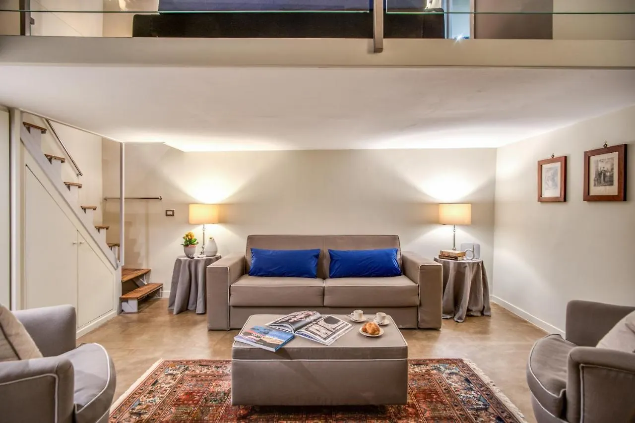 Chiaia Loft Apartment Naples