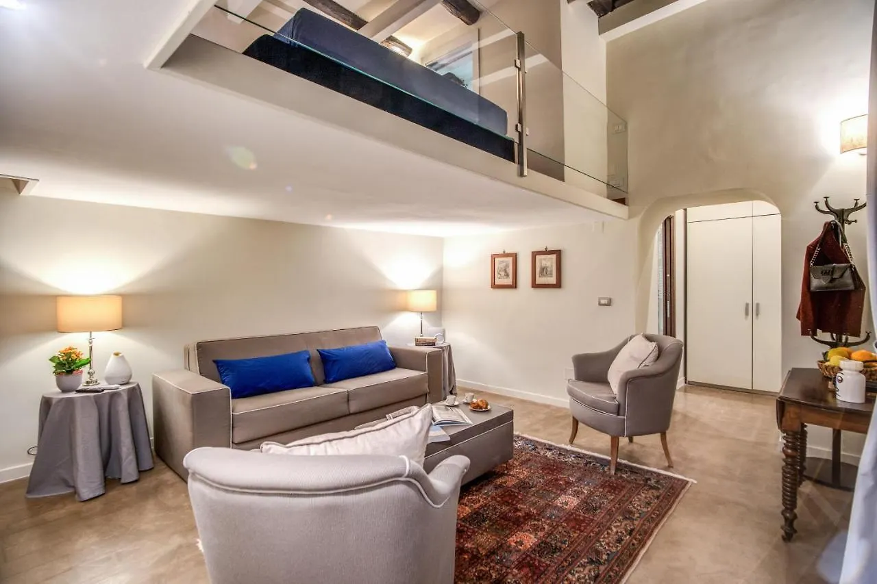Chiaia Loft Apartment Naples