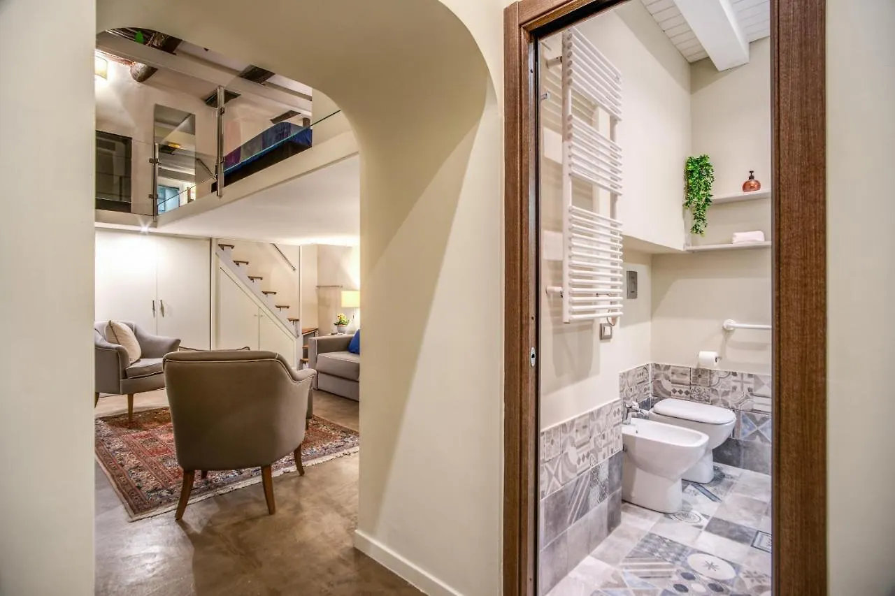 Chiaia Loft Apartment Naples