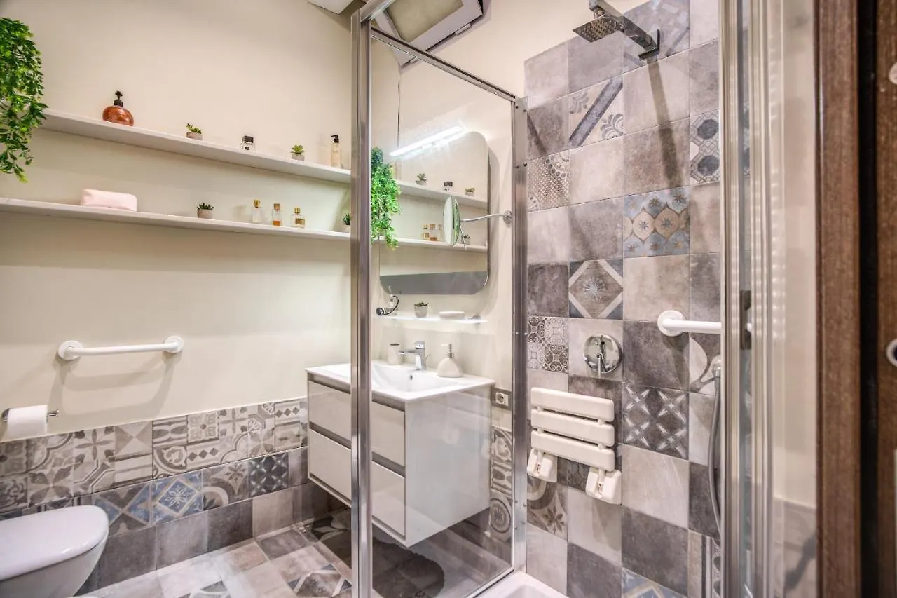 Chiaia Loft Apartment Naples 0*,